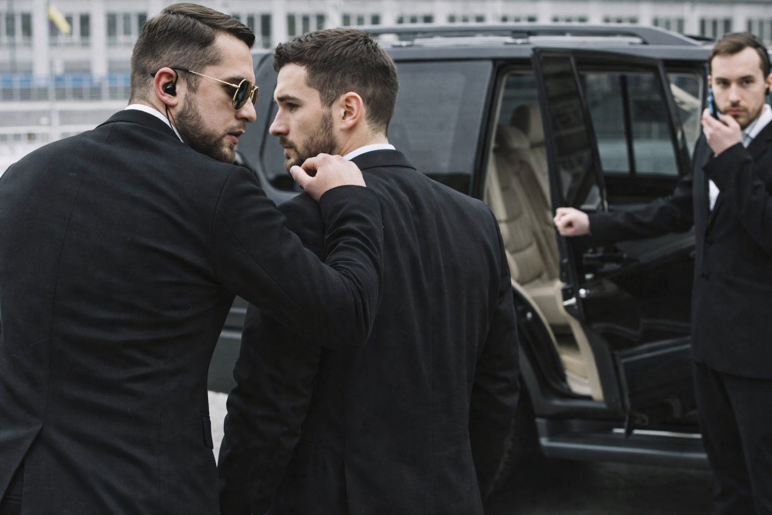 Personen- und Begleitschutz